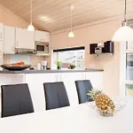2 House B 47 *