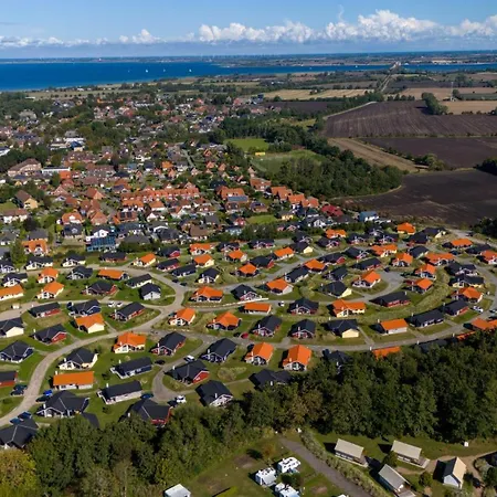 2 House B 47 * Großenbrode